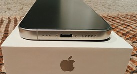 Mint
													Apple iPhone 16 Pro - Unlocked, White, 128 GB, A3083, photo 3 of 8