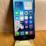 Good Apple iPhone SE 3rd Gen 2022 - Unlocked, 64 GB, Midnight, A2595
