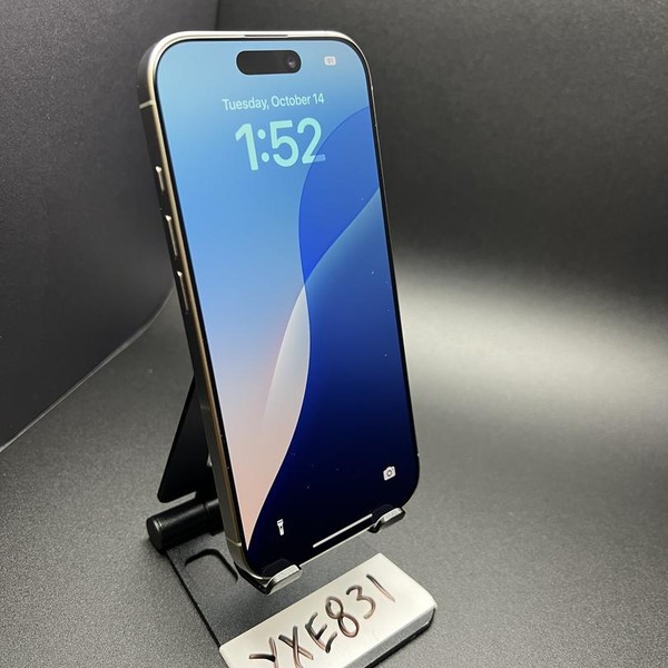 Apple iPhone 16 Pro - Unlocked, 256 GB, Natural, A3083