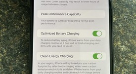Good
													Apple iPhone Xs Max - Unlocked, Gray, 256 GB, A1921, photo 3 of 11