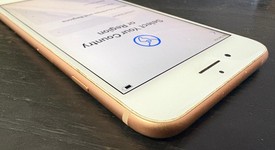 Good
													Apple iPhone 8 Plus - Xfinity, Gold, 64 GB, A1864, photo 4 of 6