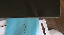 Fair
													Google Pixel 8 - Unlocked, Hazel, 256 GB, 8 GB, G9BQD, Sub-6 5G, photo 3 of 18
