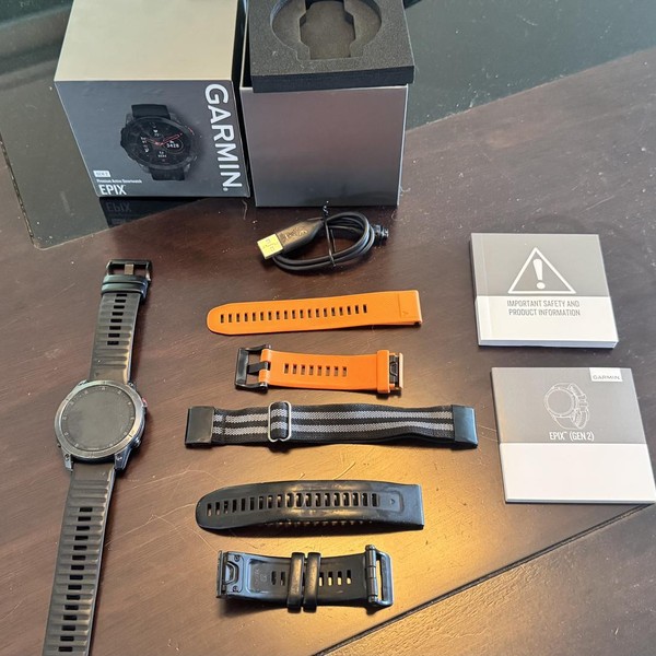 Garmin epix Gen 2 - Black, Sapphire