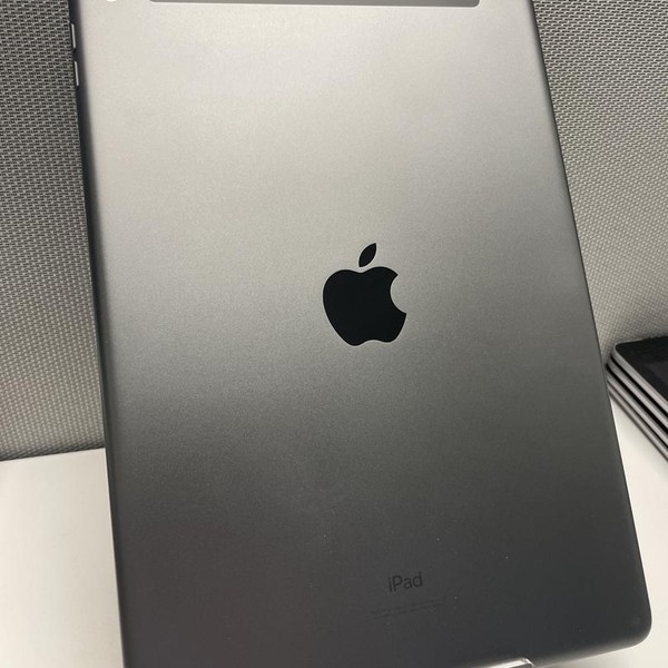 Apple iPad 8th Gen - Unlocked, 128 GB, Gray, A2428