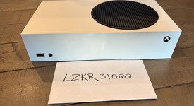 Good
													Xbox Series S (2020) - White, 512 GB, photo 4 of 13