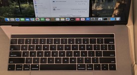 Good
													MacBook Pro 2018 (With Touch Bar) - 15" - I7, Gray, 256 GB, 16 GB, photo 2 of 9