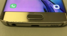 Good
													Samsung Galaxy S6 edge - Unlocked, Gold, 32 GB, SM-G925K, photo 3 of 6