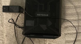 Mint
													Netgear Router, photo 3 of 5