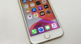 Good
													Apple iPhone 7 - Sprint, Gold, 32 GB, A1660, photo 1 of 12