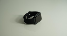 Good
													Apple Watch Series 3 42mm - Unlocked, Gray, A1861, Aluminum, photo 3 of 6