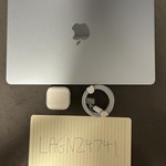 Good MacBook Air 2026 (M5) - 13 inch - 512 GB, Midnight, 16 GB, Apple M5 10-Core (8-core GPU)