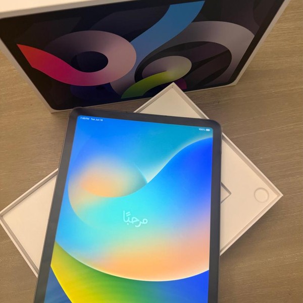 Apple iPad Air (4th Gen) - Unlocked, 64 GB, Green, A2324