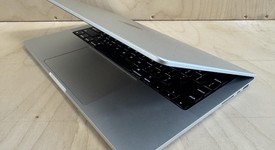 Mint
													MacBook Pro 2021 - 14" - Apple M1 Pro 10-core, Silver, 1 TB, 16 GB, photo 4 of 7