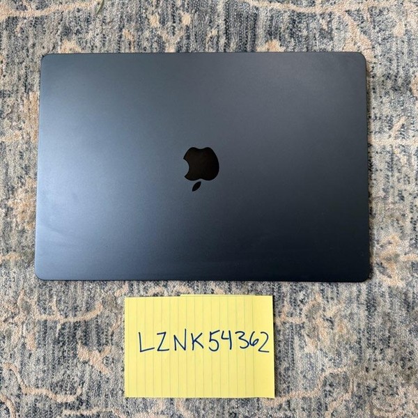 MacBook Air 2024 (M3) - 15 inch - Apple M3, Midnight, 256 GB, 16 GB, 10-core GPU