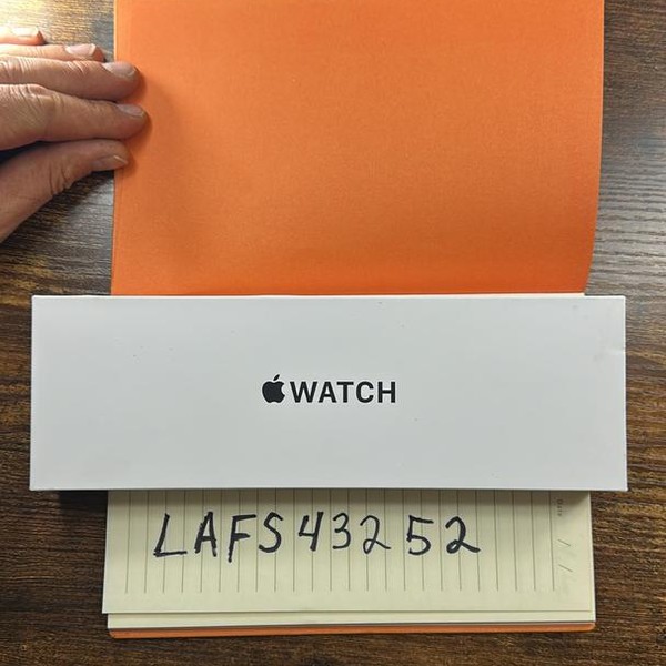 Apple Watch SE (3rd Gen) 40mm - Midnight, A3324 - GPS