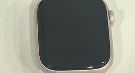 Mint
													Apple Watch Series 9 41mm - Pink, A2978 - GPS, Aluminum, photo 3 of 12