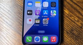 Fair
													Apple iPhone 13 - AT&T, Midnight, 128 GB, A2482, photo 4 of 5