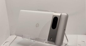 Good
													Google Pixel 7 - Unlocked, Snow, 128 GB, 8 GB, GVU6C, Sub-6 5G, photo 3 of 4