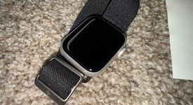 Mint
													Apple Watch Series 7 41mm - Unlocked, Starlight, A2475 - Cellular, Aluminum, photo 3 of 6