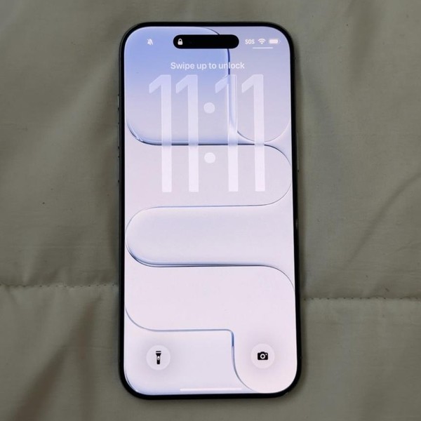 Apple iPhone Air - Unlocked, 256 GB, Sky Blue, A3260