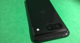 Mint
													Google Pixel 8 - T-Mobile, Obsidian, 128 GB, 8 GB, G9BQD, Sub-6 5G, photo 3 of 3
