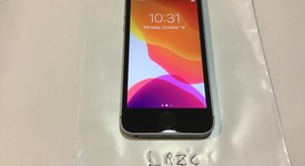 Good
													Apple iPhone SE 1st Gen 2016 - AT&T, Grey, 64 GB, A1662, photo 1 of 10