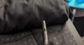 Good
													Apple iPhone 11 - Straight Talk, Black, 64 GB, A2111, photo 3 of 7