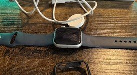Mint
													Apple Watch SE 2nd Gen 40mm - Silver, A2722 - GPS, Aluminum, photo 5 of 8
