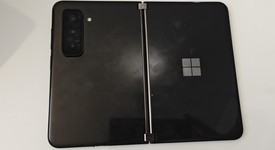 Good
													Microsoft Surface Duo 2 - Unlocked, Black, 256 GB, 8 GB, photo 5 of 9