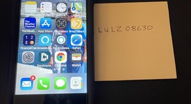 Mint
													Apple iPhone 7 - Xfinity, Black, 32 GB, A1660, photo 3 of 12