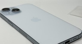 Good
													Apple iPhone 15 - Unlocked, Blue, 256 GB, A2846, photo 4 of 6