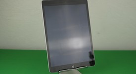 Good
													Apple iPad 9th Gen - Unlocked, Silver, 64 GB, A2603, photo 5 of 10