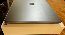 Good
													Microsoft Surface Laptop Go 2 - I5, Sage, 128 GB, 8 GB, photo 5 of 8