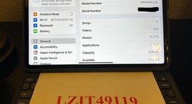 Mint
													Apple iPad Pro 12.9" 6th Gen 2022 - Wi-Fi, Gray, 256 GB, photo 1 of 10