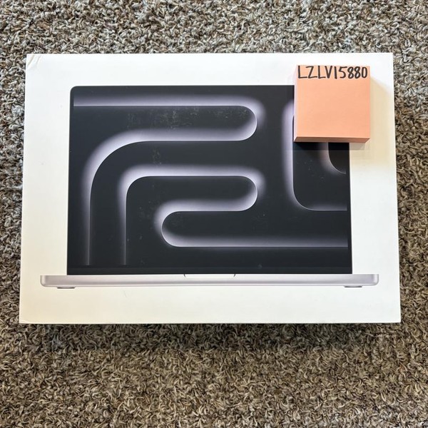 MacBook Pro 2024 - 16 inch - 1 TB, Silver, 36 GB, Apple M4 Max 14-core