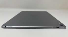 Good
													Apple iPad Pro 9.7" - Wi-Fi, Gray, 128 GB, A1673, photo 4 of 6