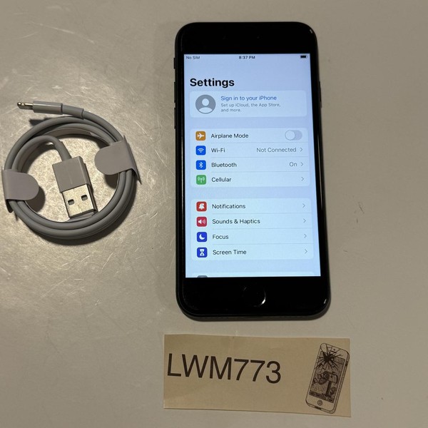 Apple iPhone SE 3rd Gen 2022 - Unlocked, 64 GB, Midnight, A2595