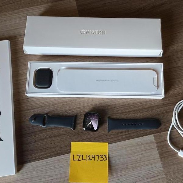 Apple Watch Series 8 41mm - Midnight, A2770 - GPS, Aluminum