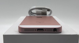 Good
													Apple iPhone SE 1st Gen 2016 - AT&T, Rose Gold, 16 GB, A1662, photo 4 of 11