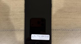 Good
													Apple iPhone SE 3rd Gen 2022 - Unlocked, Midnight, 128 GB, A2595, photo 2 of 7