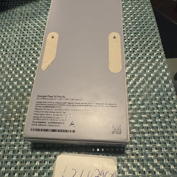 Google Pixel 10 Pro XL - Unlocked, 1 TB, Moonstone, GUL82