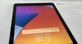 Good
													Apple iPad 6th Gen - Unlocked, Gray, 32 GB, A1954, photo 1 of 7