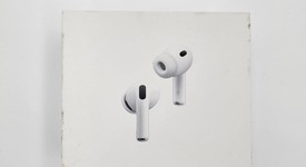 New
													Apple AirPods Pro 3, photo 1 of 2