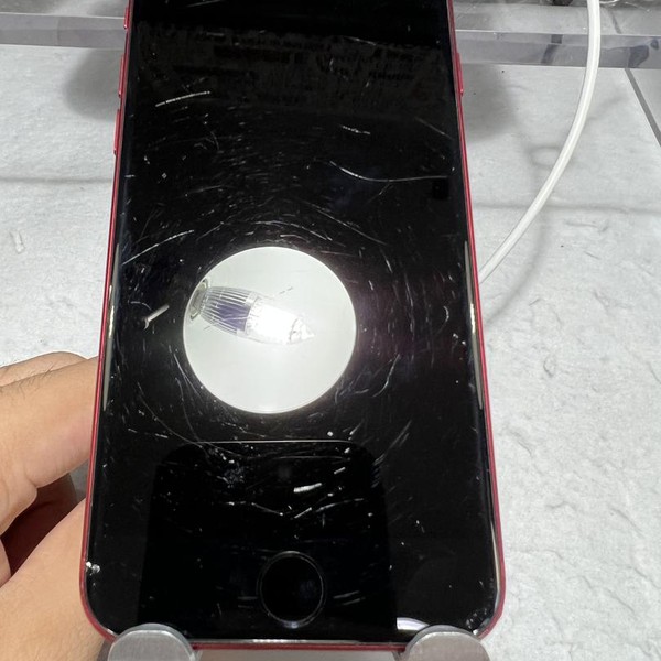 Apple iPhone SE 3rd Gen 2022 - Unlocked, Red, 64 GB, A2595