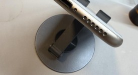 Good
													Apple iPhone 6 - Unlocked, Gold, 64 GB, A1549, photo 5 of 8