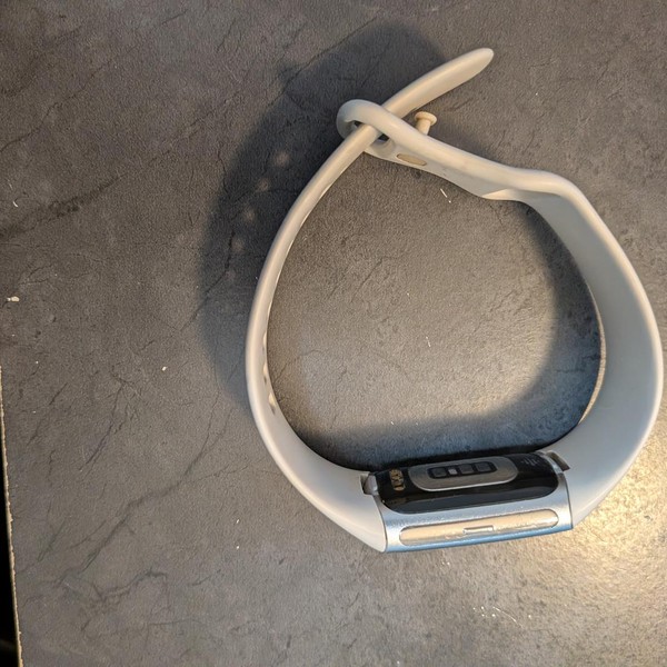 Fitbit Charge 6 - Silver