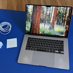 Good MacBook Air 2024 (M3) - 15 inch - 2 TB, Gray, 24 GB, Apple M3, 10-core GPU
