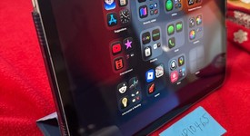 Mint
													Apple iPad 11th Gen - Unlocked, Silver, 128 GB, A3355, photo 2 of 17