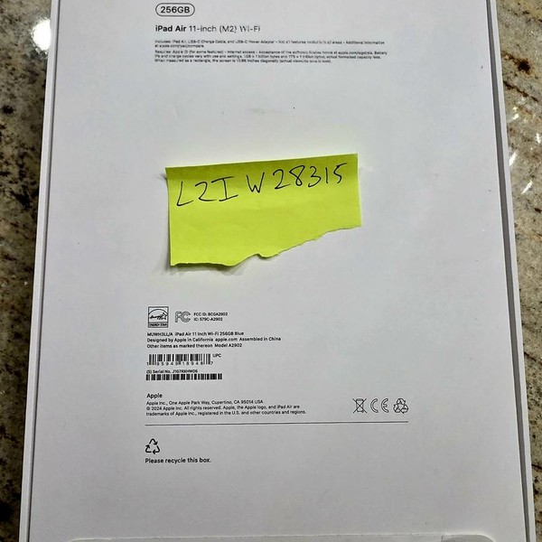 Apple iPad Air 11 inch (M2) 2024 - Wi-Fi, 256 GB, Blue, A2902