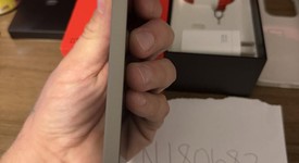 Mint
													OnePlus 15 - Unlocked, Sand Storm, 256 GB, 16 GB, photo 4 of 5